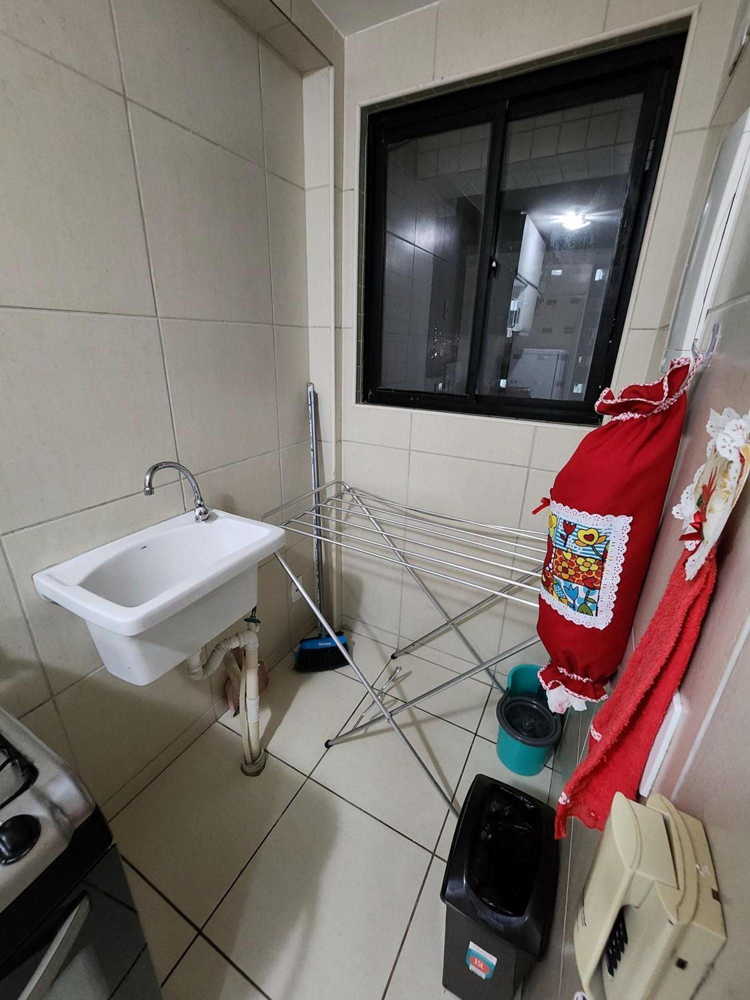 Mobiliado E Confortável Em Candeias Recife